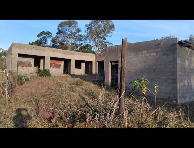 10 BEDROOM APARTMENT FOR SALE IN MTHATHA RURAL
